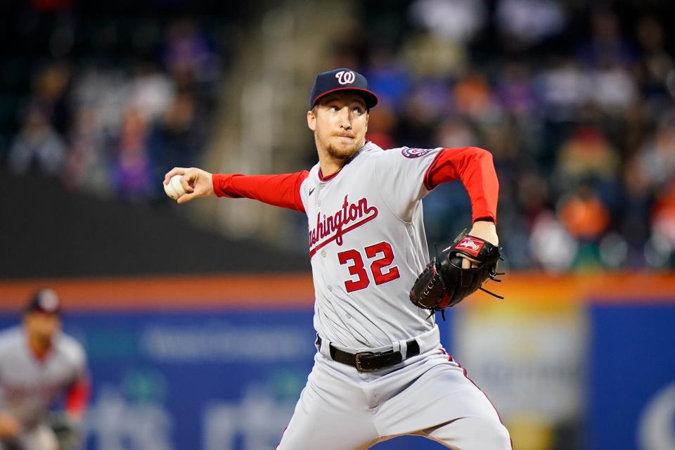 Washington Nationals' Erick Fedde pitches during the first inning of a baseball game against the New York Mets Wednesday, Oct. 5, 2022, in New York.