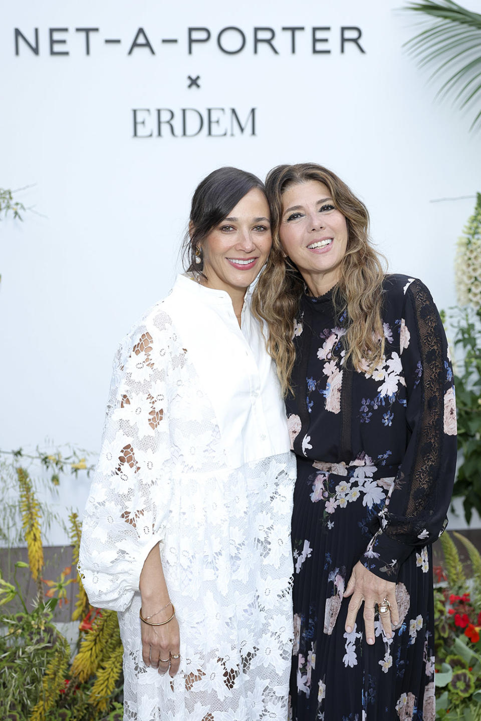 (L-R) Rashida Jones and Marisa Tomei attend as Net-A-Porter and Erdem Host an Intimate Poolside Dinner at Chateau Marmont to Celebrate Exclusive Vacation Collection on April 25, 2023 in Los Angeles, California.