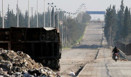 Un francotirador mató el jueves al periodista francés de origen belga Yves Debay en Alepo, en el norte de Siria, informó este viernes el Observatorio Sirio de los Derechos Humanos (OSDH). (AFP | Aamir Qureshi)