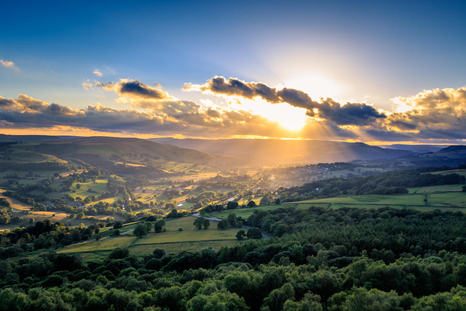 The Peak District National Park is only 30 minutes or so by car [Photo: Getty]