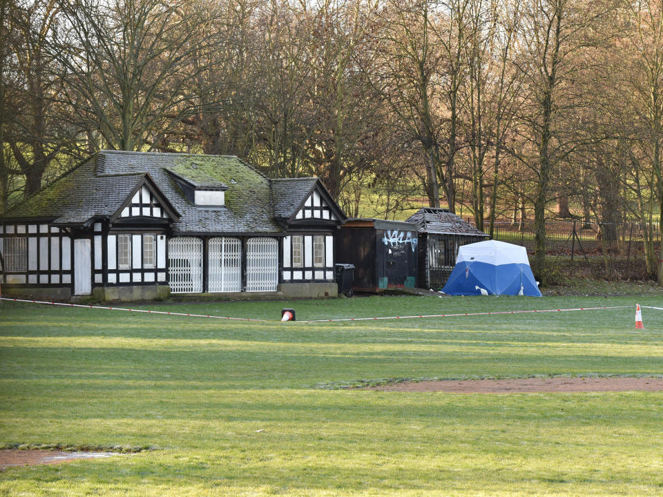 Finsbury Park murder: Woman's body found in outbuilding after suspected attack on Christmas Eve