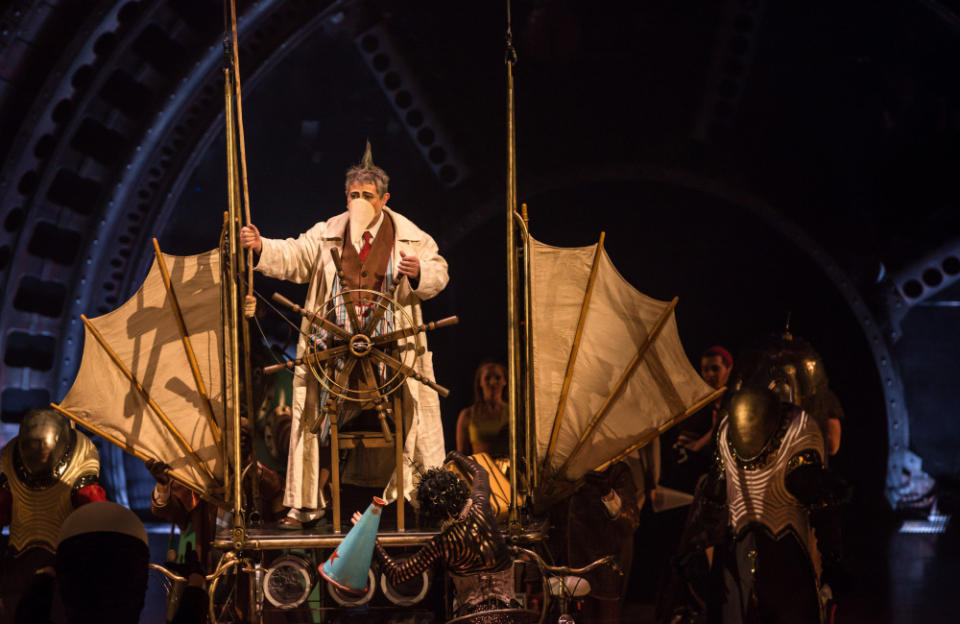 Cirque du Soleil is returning 'bigger and better' credit:Bang Showbiz