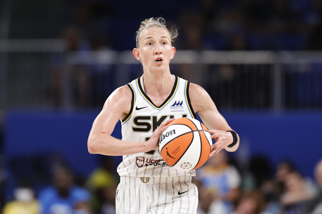 Courtney Vandersloot is in concussion protocol ahead of her first season with the New York Liberty. (Kamil Krzaczynski/USA TODAY Sports)