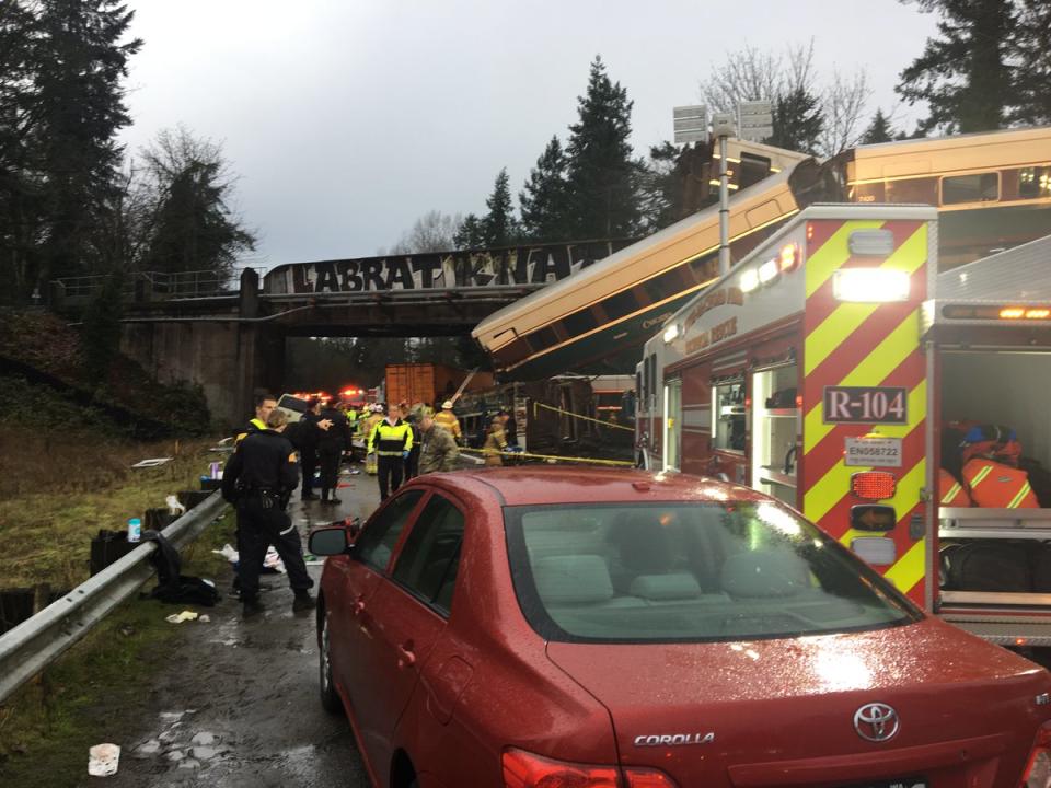 <p>An Amtrak train that derailed on a bridge over a highway in Pierce County, Washington state, U.S., December 18, 2017. (Photo: Pierce County Sheriff’s Dept) </p>