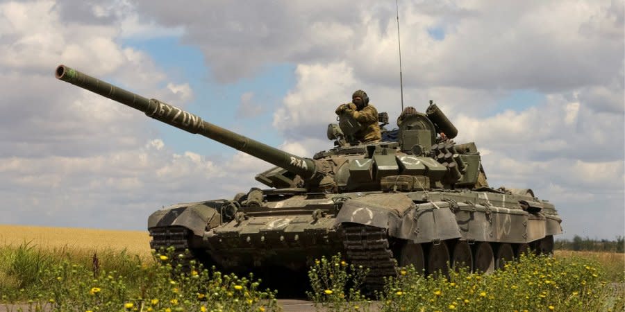 Russian soldiers on a tank in the Zaporizhzhia region, July 23