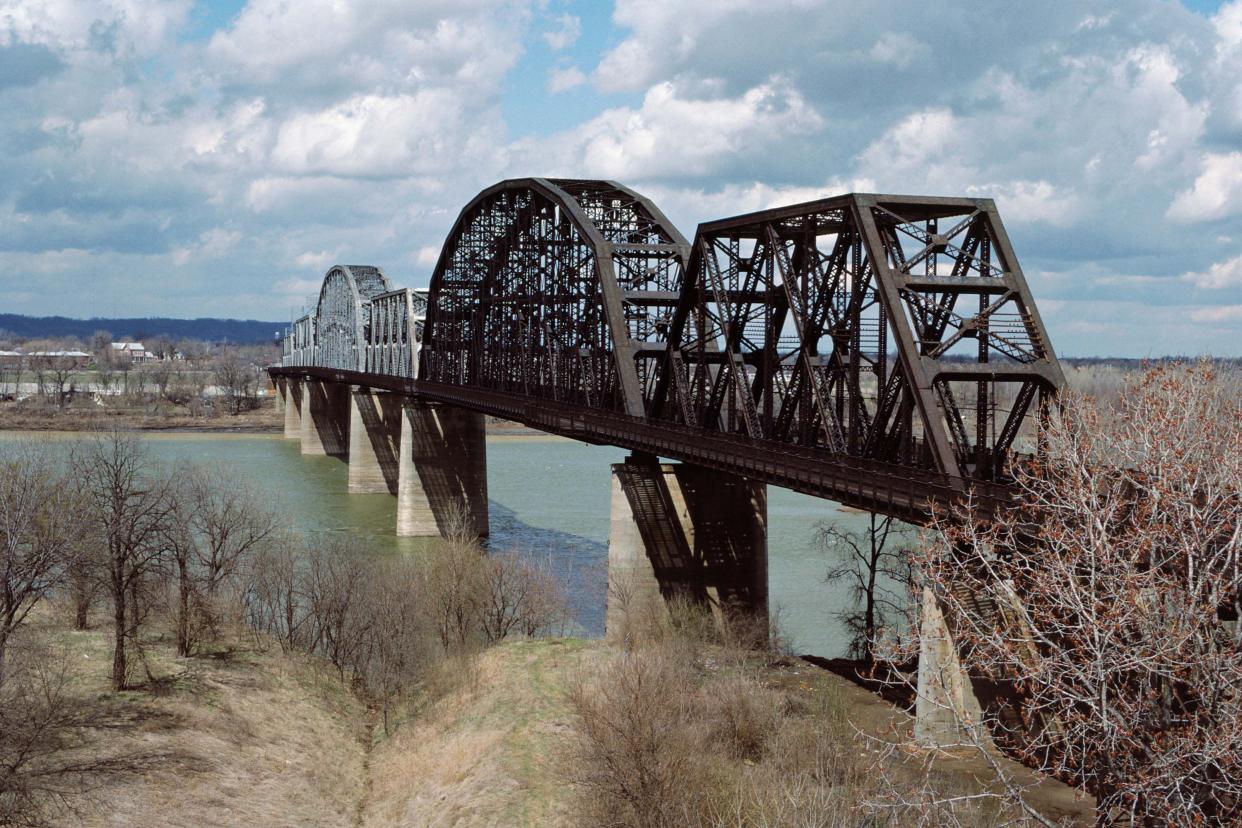 The Kentucky and Indiana Bridge, Kentucky (1988)