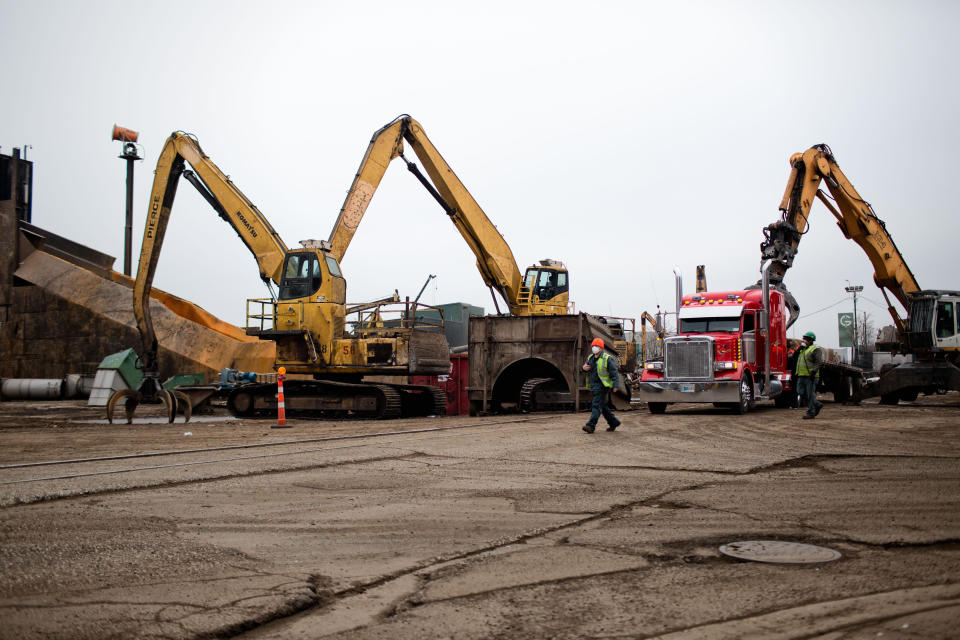 Image: General Iron Moves To the Southside of Chicago (Nima Taradji / for NBC News)