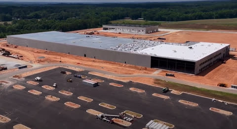 Image of latest progress on the construction of Archer’s high-volume manufacturing facility in Covington, GA, which connects to the Covington Airport. (Photo: Business Wire)