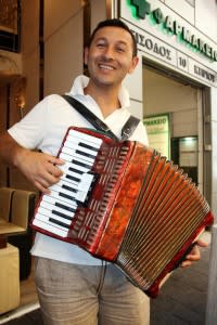 Street performer with pipe organ