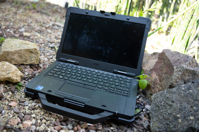 Ordinateur portable ou 2-en-1 Dell Latitude 7330 : ordinateurs portables  Latitude