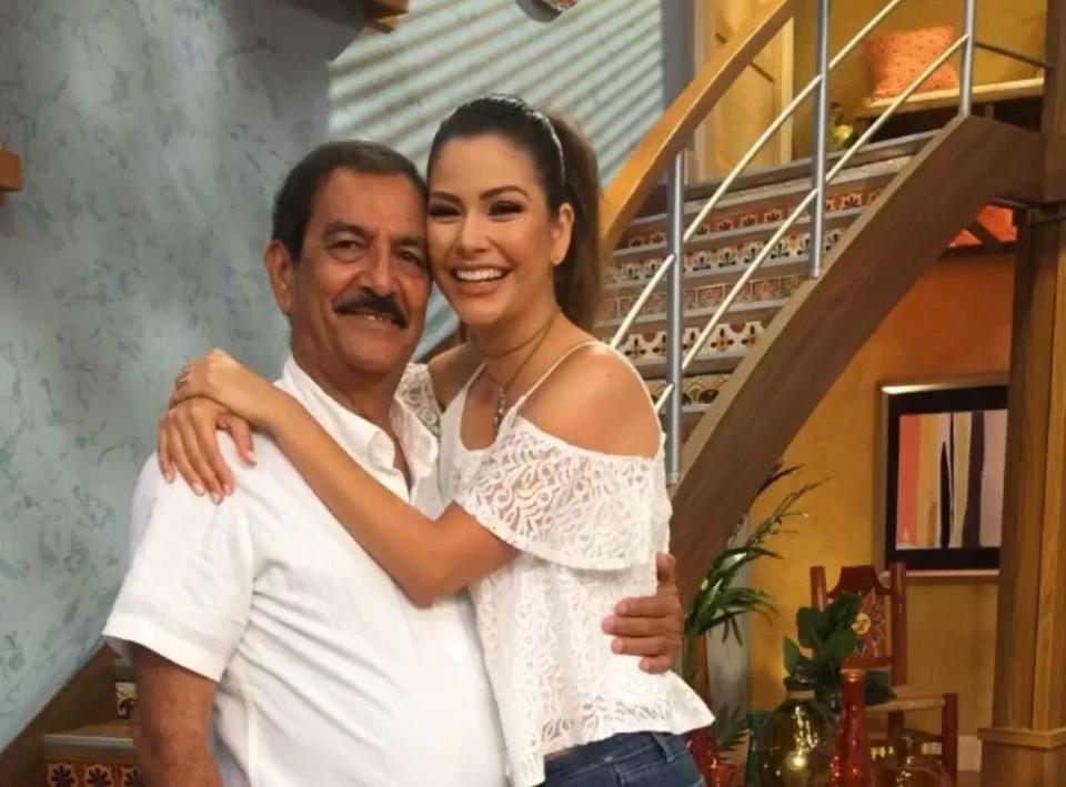 Ana Patricia recordó a su padre en su cuarto aniversario luctuoso.