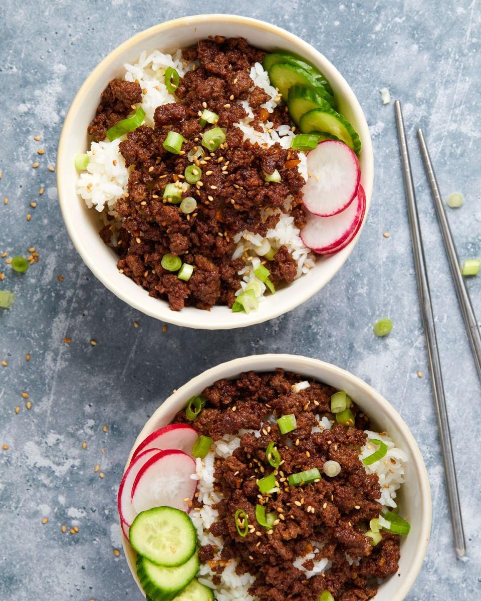 <p>The sink is full of dirty dishes, the kitchen counter's a mess, and the crowd of friends in your apartment is getting hangry. Sound familiar? This caramelized beef was conceived as a fix for this very scenario. Rich in flavor and <a href="https://www.delish.com/cooking/recipe-ideas/g3338/best-weeknight-dinners/" rel="nofollow noopener" target="_blank" data-ylk="slk:weeknight friendly,;elm:context_link;itc:0;sec:content-canvas" class="link ">weeknight friendly,</a> this dinner cooks up under 10 minutes. Not feeling beef? Riff on this recipe with <a href="https://www.delish.com/cooking/g26062854/ground-pork-recipes/" rel="nofollow noopener" target="_blank" data-ylk="slk:ground pork;elm:context_link;itc:0;sec:content-canvas" class="link ">ground pork</a>, <a href="https://www.delish.com/cooking/g2144/ground-turkey-recipes/" rel="nofollow noopener" target="_blank" data-ylk="slk:turkey;elm:context_link;itc:0;sec:content-canvas" class="link ">turkey</a>, <a href="https://www.delish.com/cooking/recipe-ideas/g3472/ground-chicken-recipes/" rel="nofollow noopener" target="_blank" data-ylk="slk:chicken;elm:context_link;itc:0;sec:content-canvas" class="link ">chicken</a>, or even <a href="https://www.delish.com/cooking/g26001696/tofu-recipes/" rel="nofollow noopener" target="_blank" data-ylk="slk:tofu;elm:context_link;itc:0;sec:content-canvas" class="link ">tofu</a>.</p><p>Get the <strong><a href="https://www.delish.com/cooking/recipe-ideas/a35312271/caramelized-beef-with-rice-recipe/" rel="nofollow noopener" target="_blank" data-ylk="slk:Caramelized Beef With Rice recipe;elm:context_link;itc:0;sec:content-canvas" class="link ">Caramelized Beef With Rice recipe</a></strong>.</p>