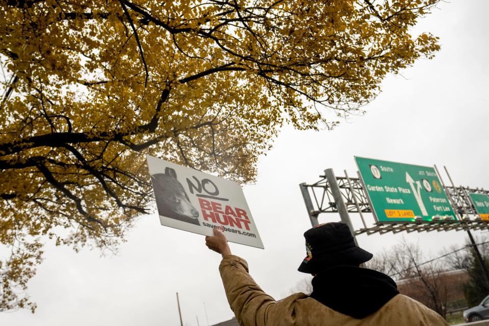 Appeals court rules NJ bear hunt can move forward Tuesday