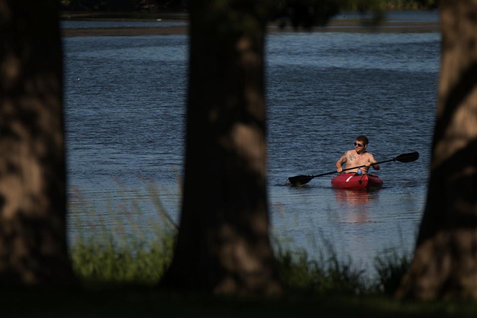 Adult and youth kayaks are available to rent at Lake Storey Park.