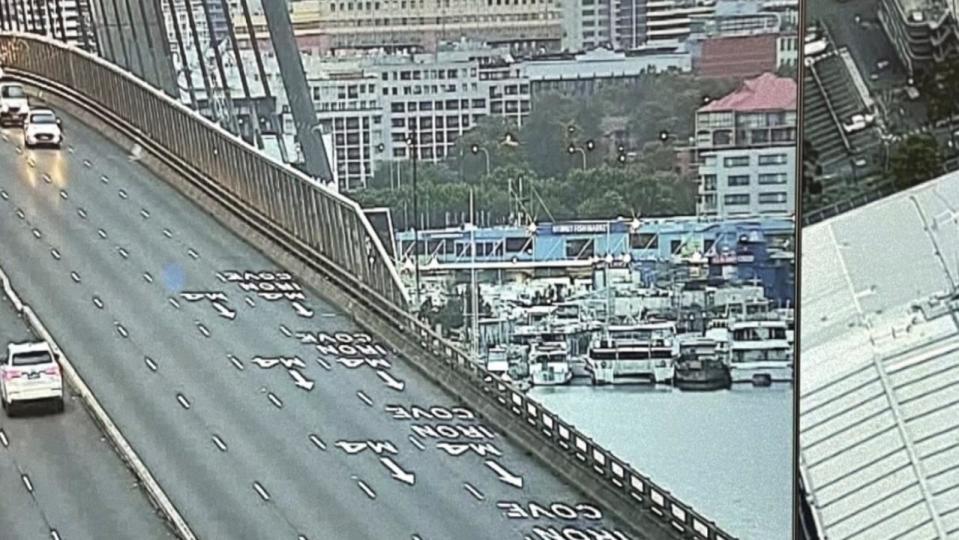 Signage was also added to the Anzac Bridge. Photo: 2GB