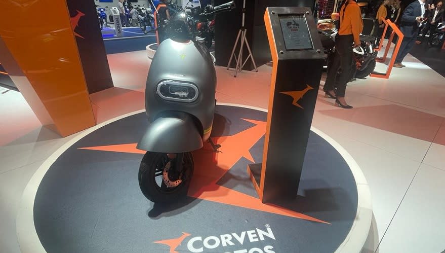 Corven presentó su scooter eléctrica.