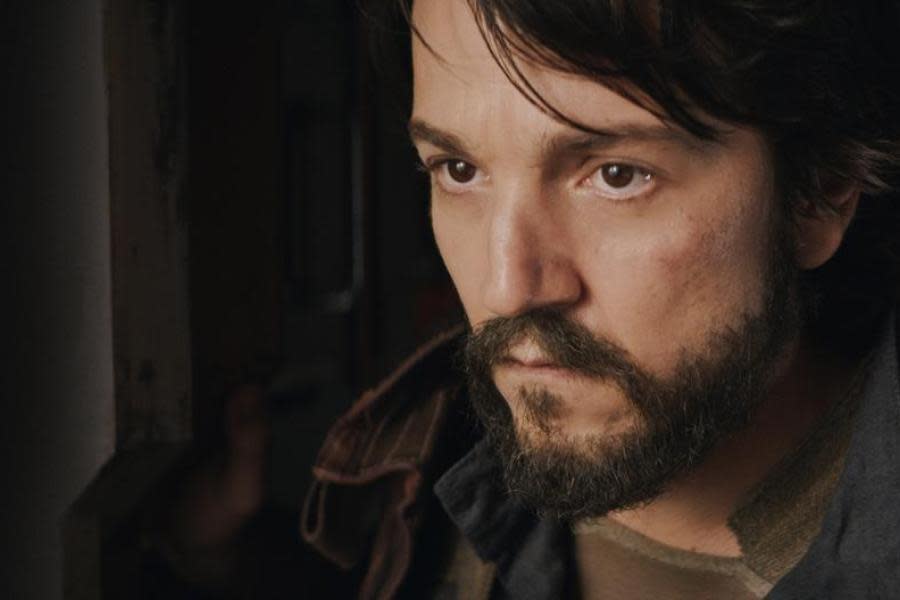 Fans de Star Wars celebran el cumpleaños de Diego Luna