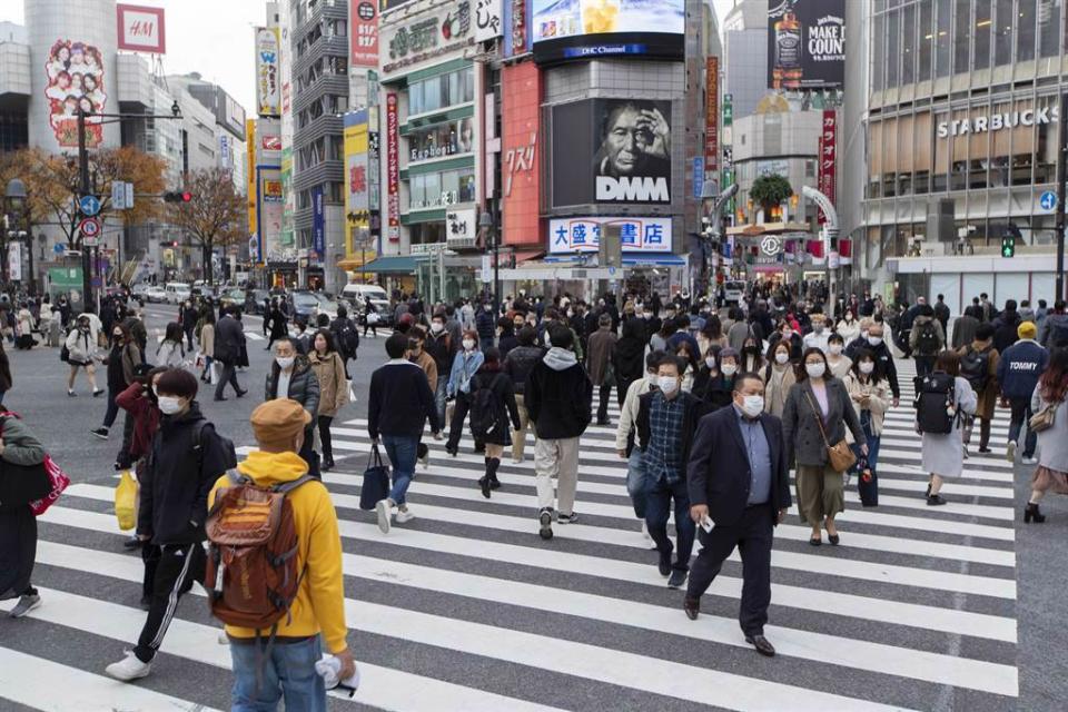 有鄉民表示，自己到日本旅遊，發現日人禮貌與以前大不相同。(示意圖／美聯社)