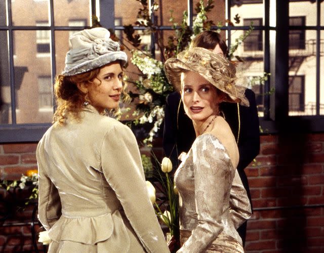 Susan & Carol in ‘Friends’