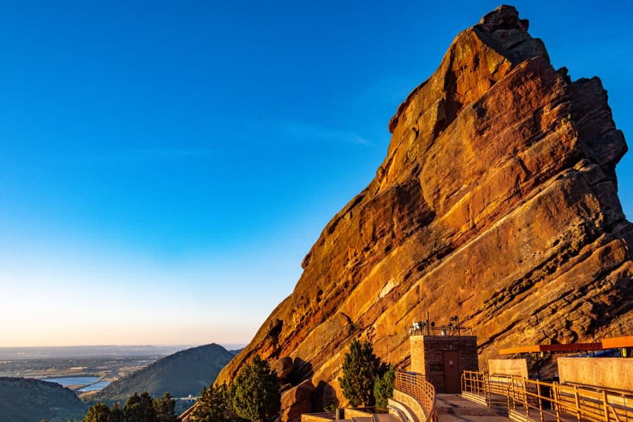 Early morning sun on Creation Rock in Red Rocks Mountain Park