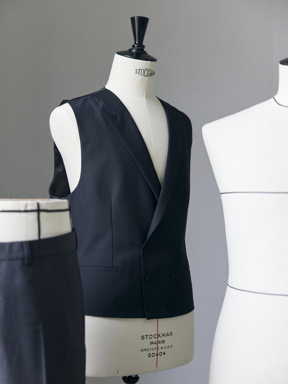 The savoir-faire of Dior's bespoke three-piece suit. (PHOTO: Sophie Carre & Laora Queyras/Dior)