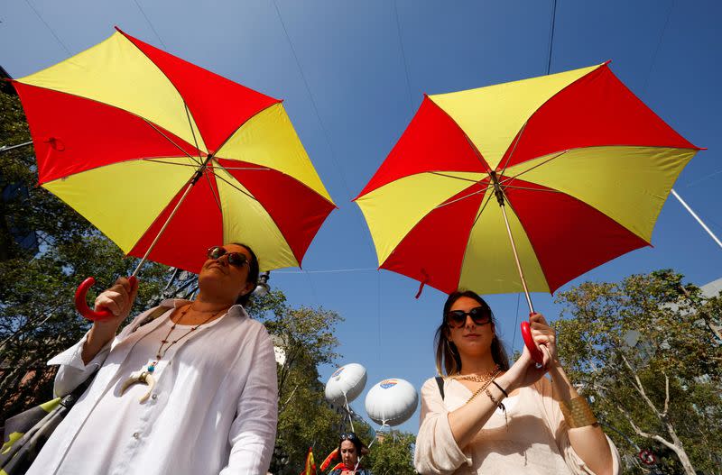 Unionist supporters protest against amnesty of separatist leaders and activists in Barcelona