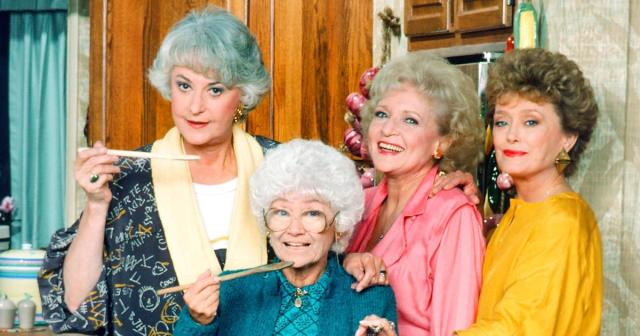 Watch Golden Girls