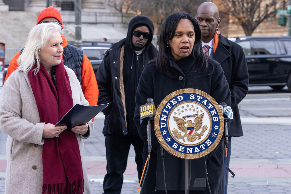 Amalgamated Bank CEO Priscilla Sims Brown speaks during U.S. Senator Kirsten Gillibrand's briefing with anti-gun activists in New York City, on Dec. 4, 2022.<span class="copyright">Lev Radin—Pacific Press/Shutterstock</span>