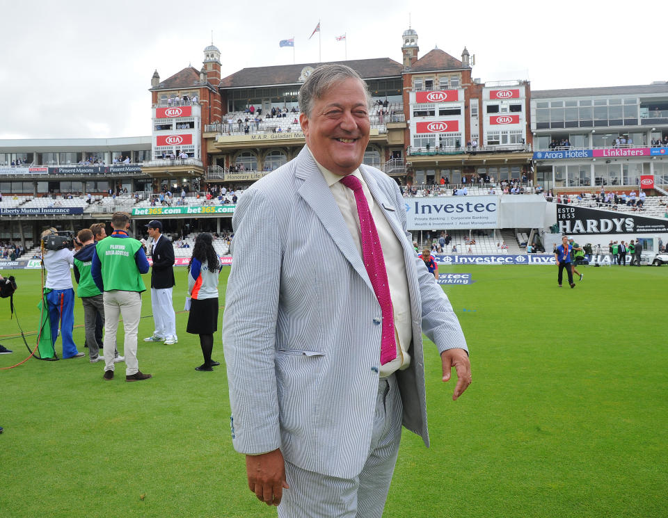 Stephen Fry enjoying the build up to the match during the first day of the 5th Investec Ashes Test between England and Australia at The Kia Oval Cricket Ground, London, United Kingdom. Photo: Visionhaus/Ben Radford (Photo by Ben Radford/Corbis via Getty Images)