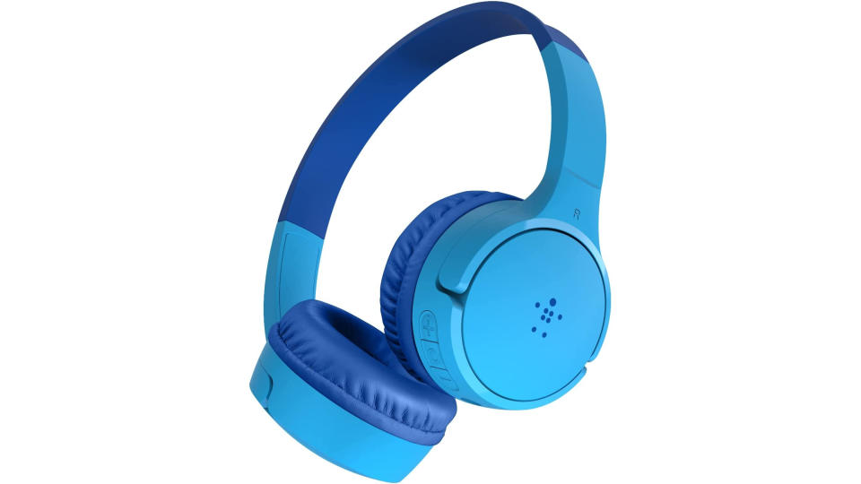 Belkin SOUNDFORM Mini Kids Wireless Headphones with Built in Mic, 30 Hours Playtime, Bluetooth 5.0 or Wired Connection, On Ear Headsets for Travel, School - Compatible with iPads, Galaxy, Tablet–Blue. (Photo: Amazon SG)