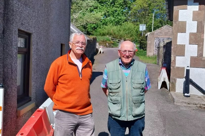 Michael Bennett and Don Marr at Seaview Terrace