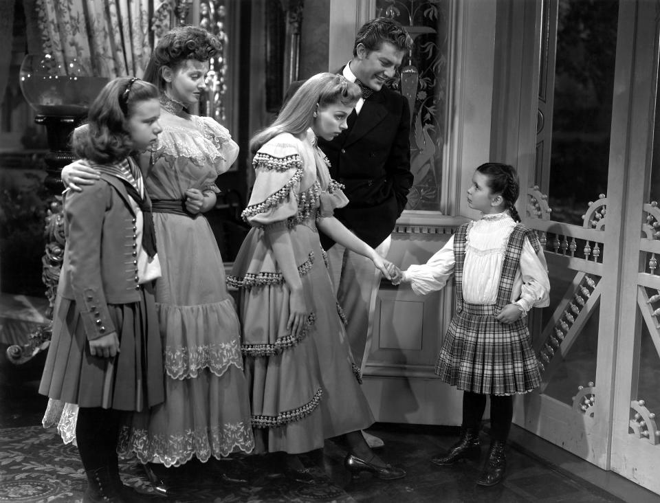 O'Brien and her on-screen sisters Joan Carroll, Lucille Bremer and Judy Garland in a scene from 'Meet Me in St. Louis' (Photo: Courtesy Everett Collection)