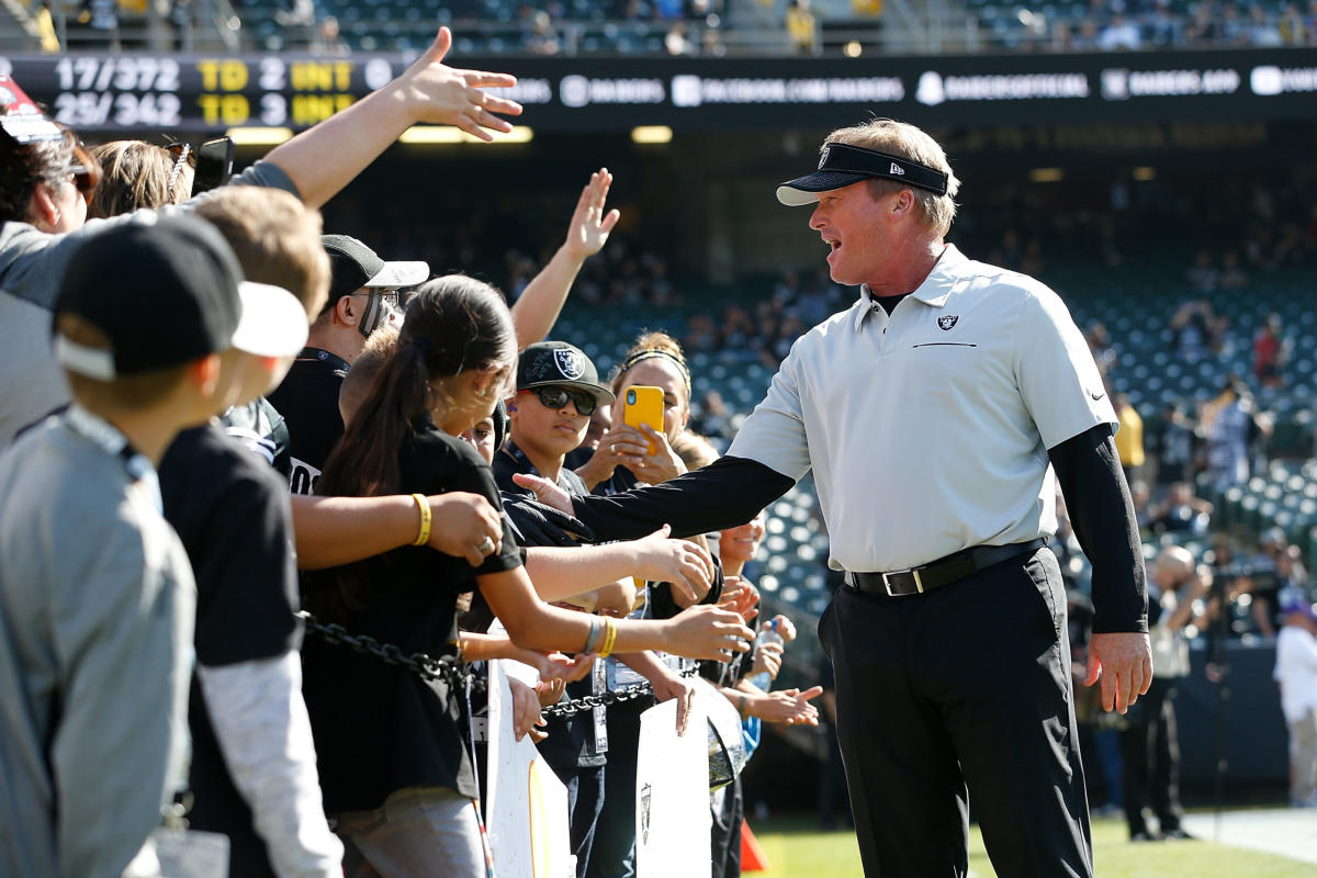 Raiders getting 'goosebumps' to play in front of fans for first time at Allegiant  Stadium