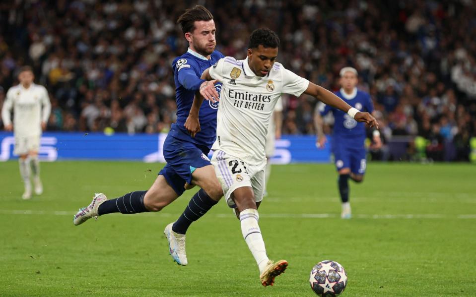 Ben Chilwell of Chelsea fouls Rodrygo of Real Madrid and isa sent off Real Madrid v Chelsea - Shutterstock /Paul Currie