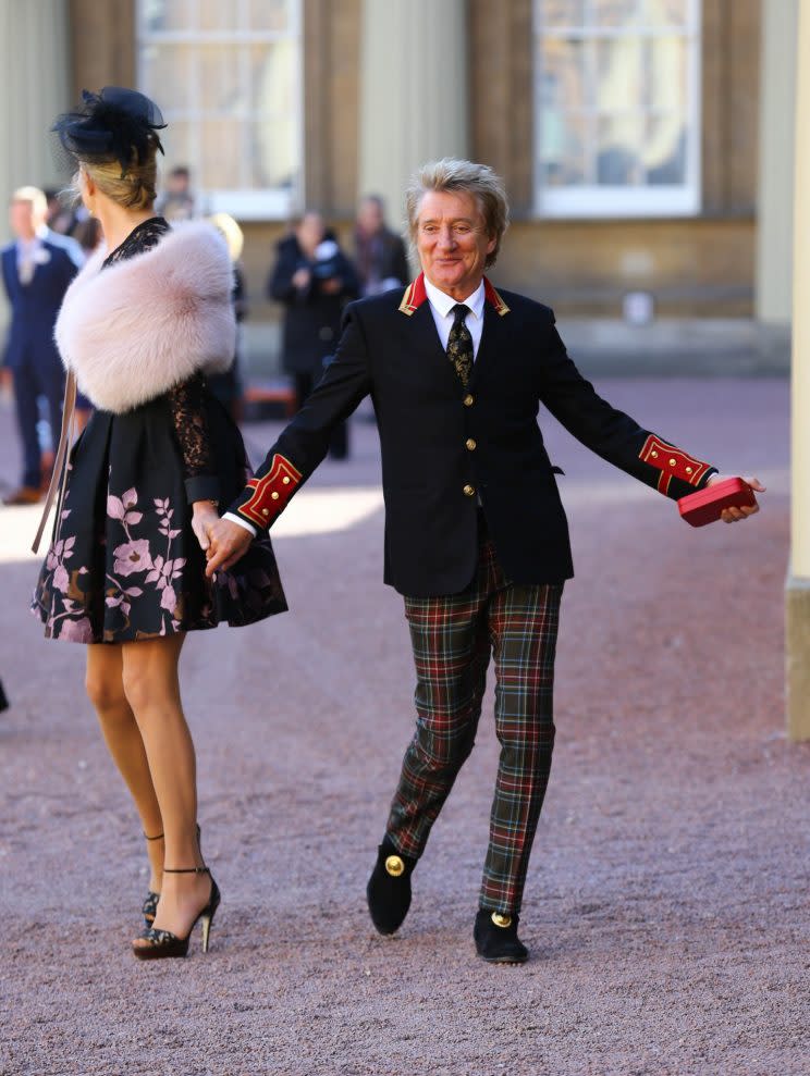 Rod Stewart and Penny Lancaster (GETTY)