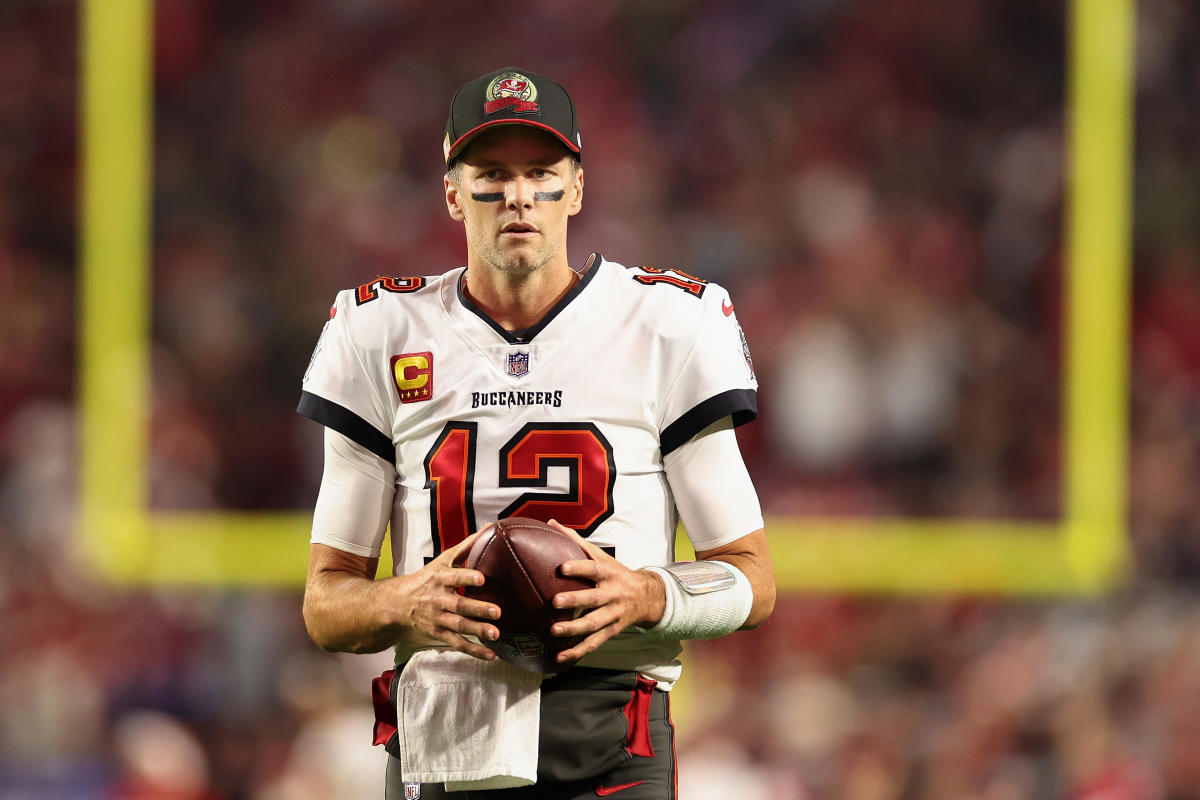 Buccaneers 19-16 Cardinals: Santa Claus gave Tom Brady a Christmas