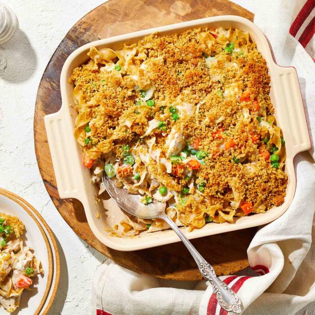 30+ Comforting, Creamy Dinner Casserole Recipes