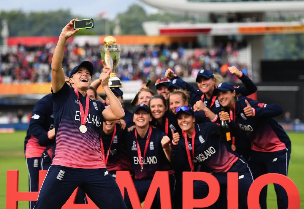 Katherine Brunt leads England's celebrations after winning the 2017 World Cup final (Getty)