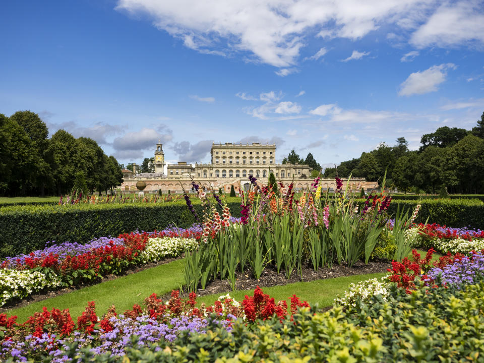 The gardens at Cliveden House in Buckinghamshire are a wonderful sight. (Getty Images)