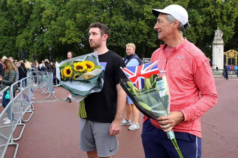 Queen Buckingham Palace Reaction ( Susannah Ireland for NBC News)