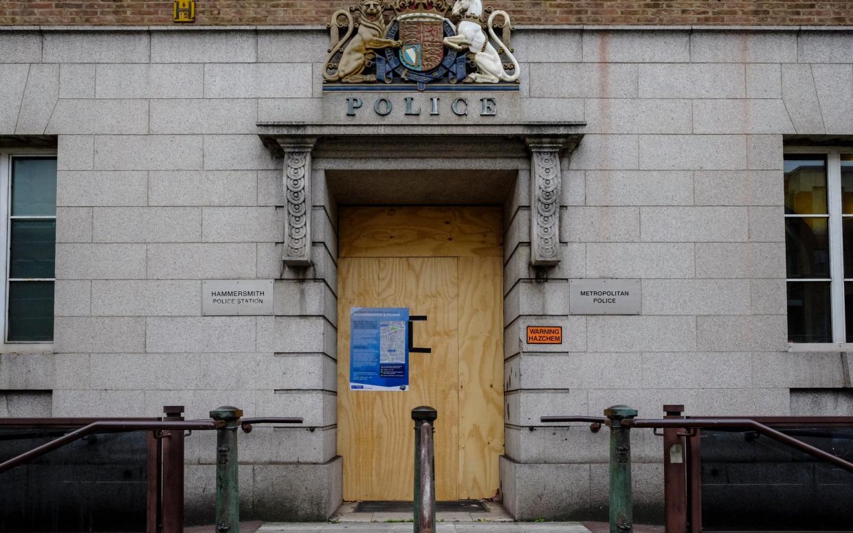 Number of operational police buildings in London have fallen from 620 in 2010 to 200