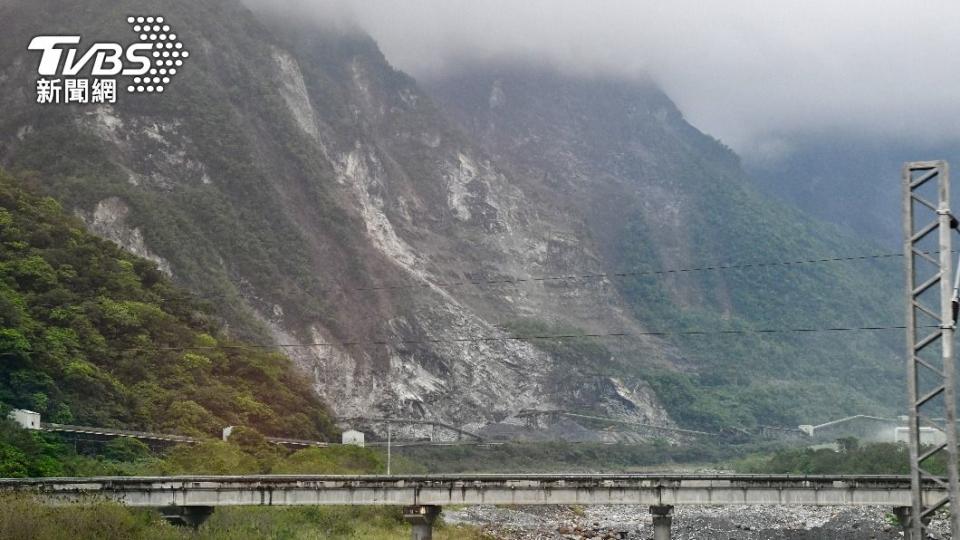 花蓮大地震只是開始？命理師曝4月底前恐還有地震、暴雨等天災。（圖／胡瑞麒攝）