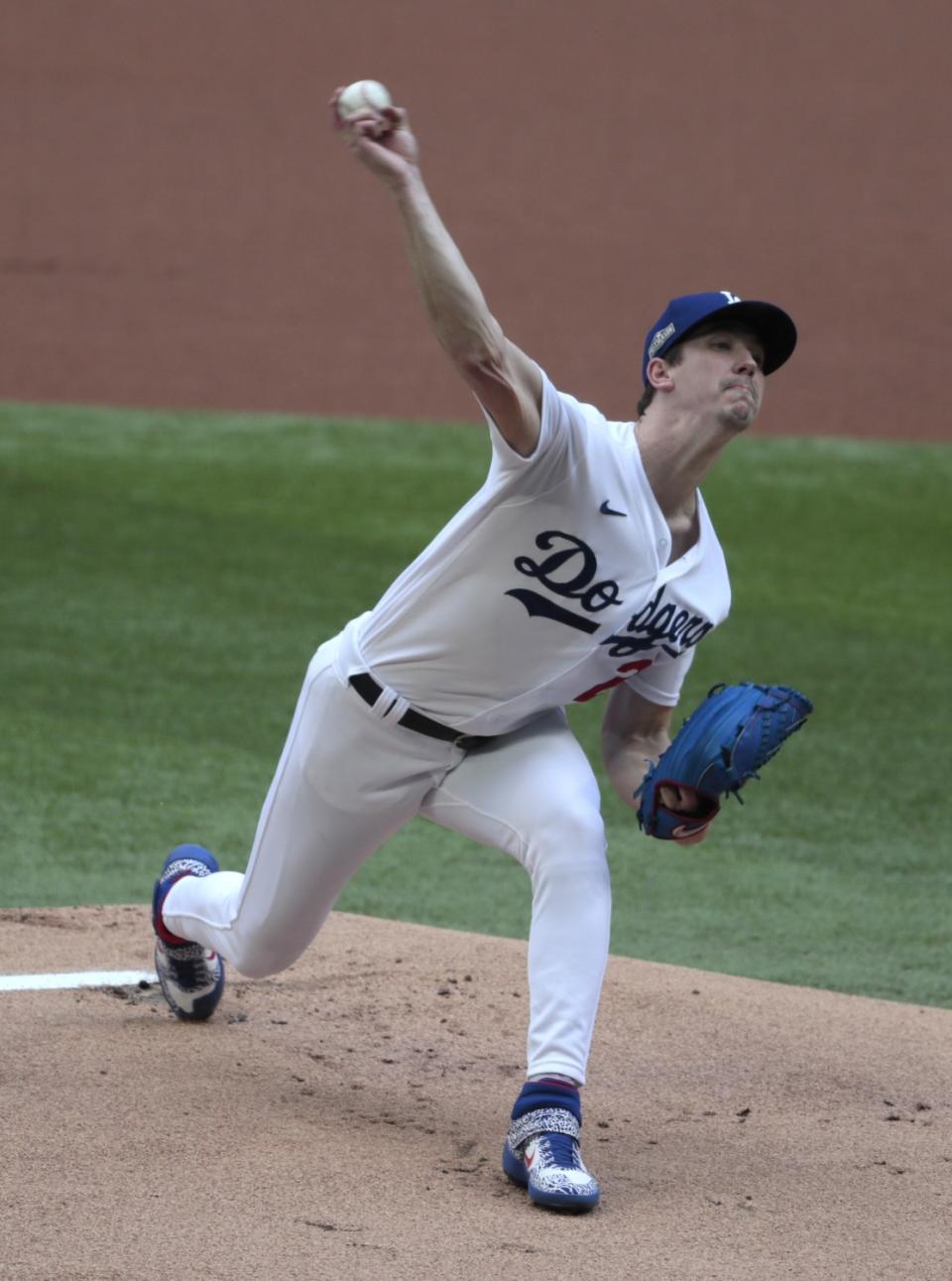 Dodgers pitcher Walker Buehler pitches against the Atlanta Braves.