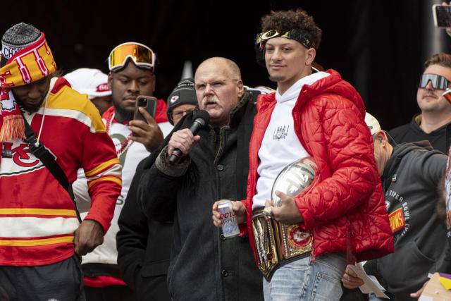 Chiefs' Patrick Mahomes sits atop PFF's QB rankings for 2023