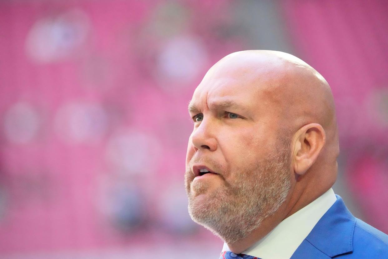 Arizona Cardinals general manger Steve Keim watches his team warm up before playing against the Seattle Seahawks at State Farm Stadium in Glendale on Nov. 6, 2022.