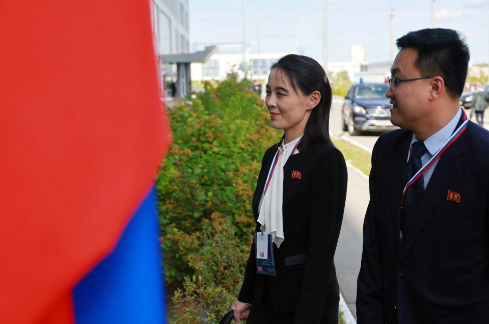 2023年9月13日，北韓領導人金正恩之妹金與正隨行訪俄。路透社