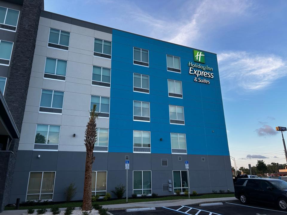 A new Holiday Inn Express hotel with five stories opened their doors last week on North Davis Highway.