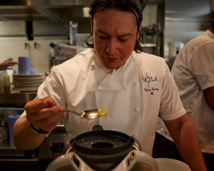 Victor Garvey food prepping at SOLA, 31 May 2022. (Photo/Alice Zoo on assignment for the LA Times)