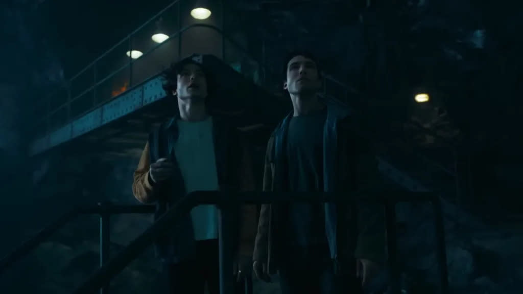 The Flash Clip Shows Barry Meeting Michael Keaton's Batman