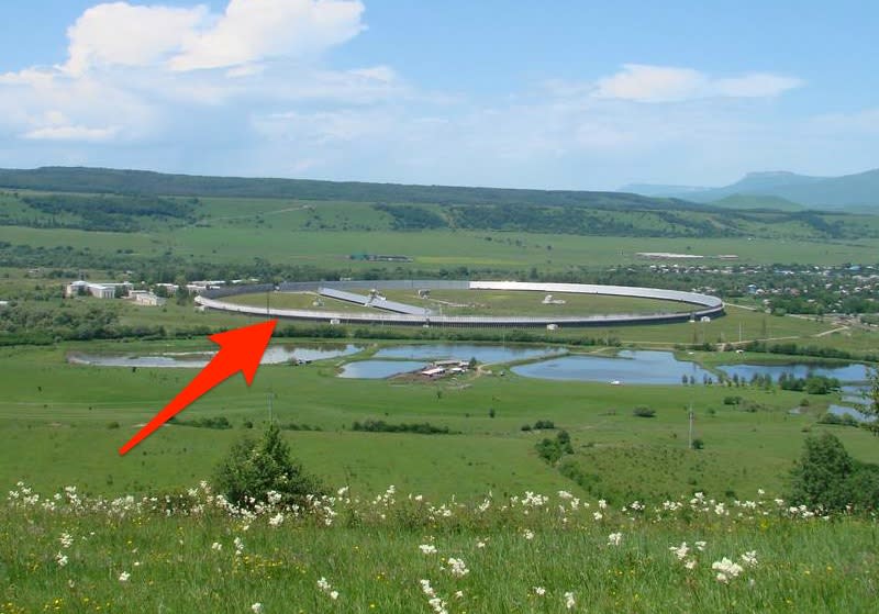 ratan 600 radio telescope russia